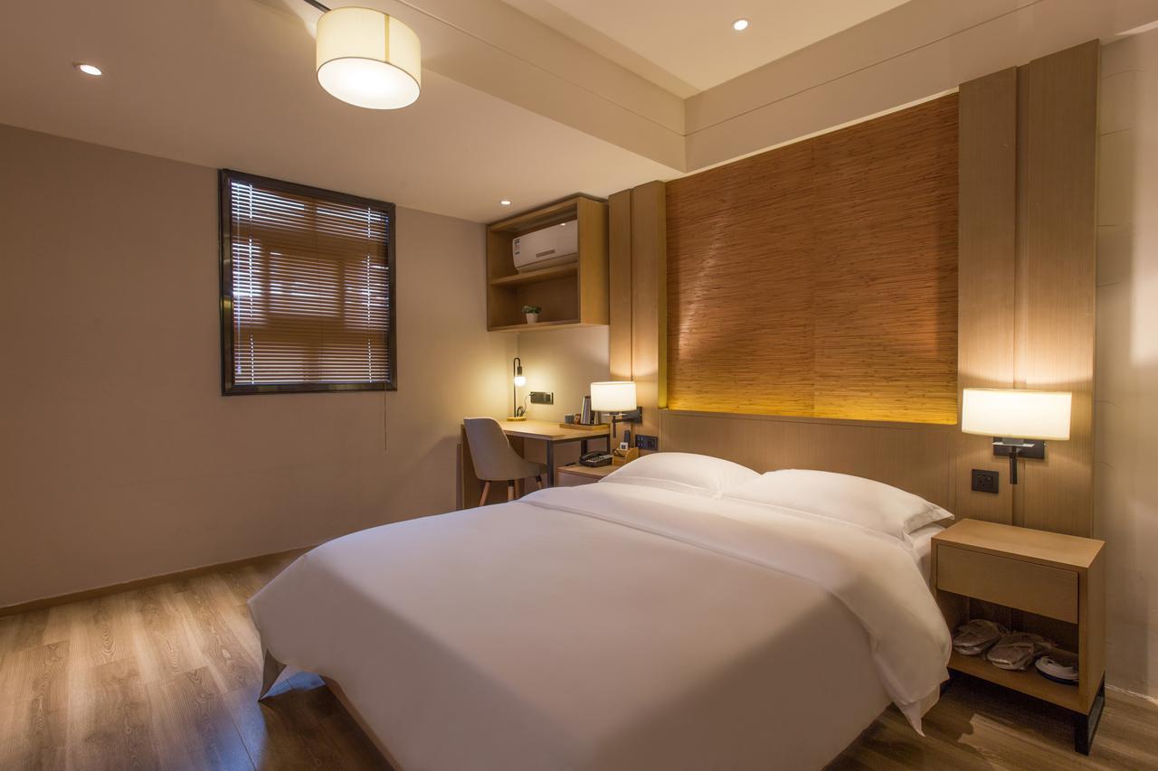 Yat House Hotel Guangzhou Exterior photo