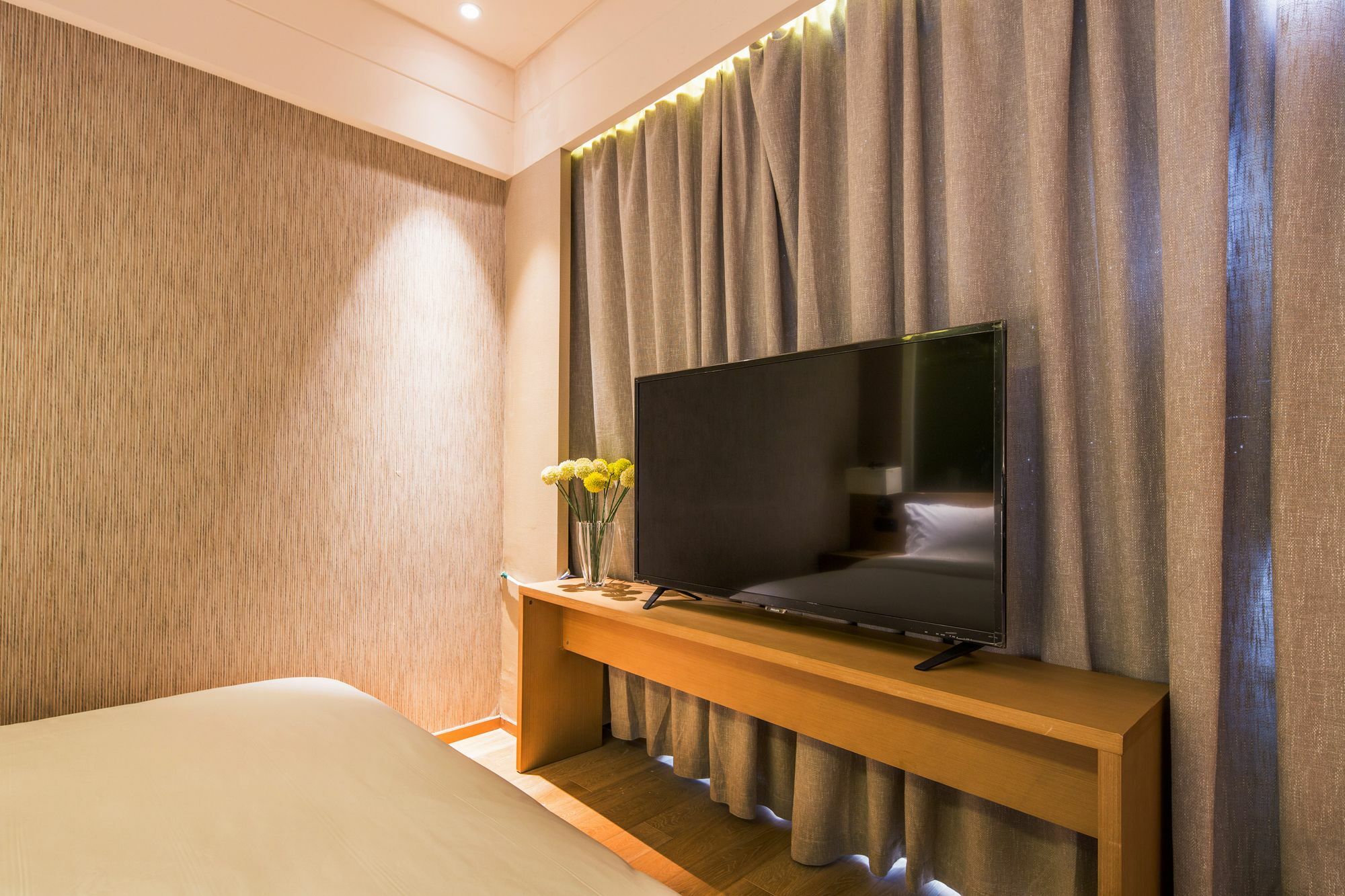 Yat House Hotel Guangzhou Exterior photo